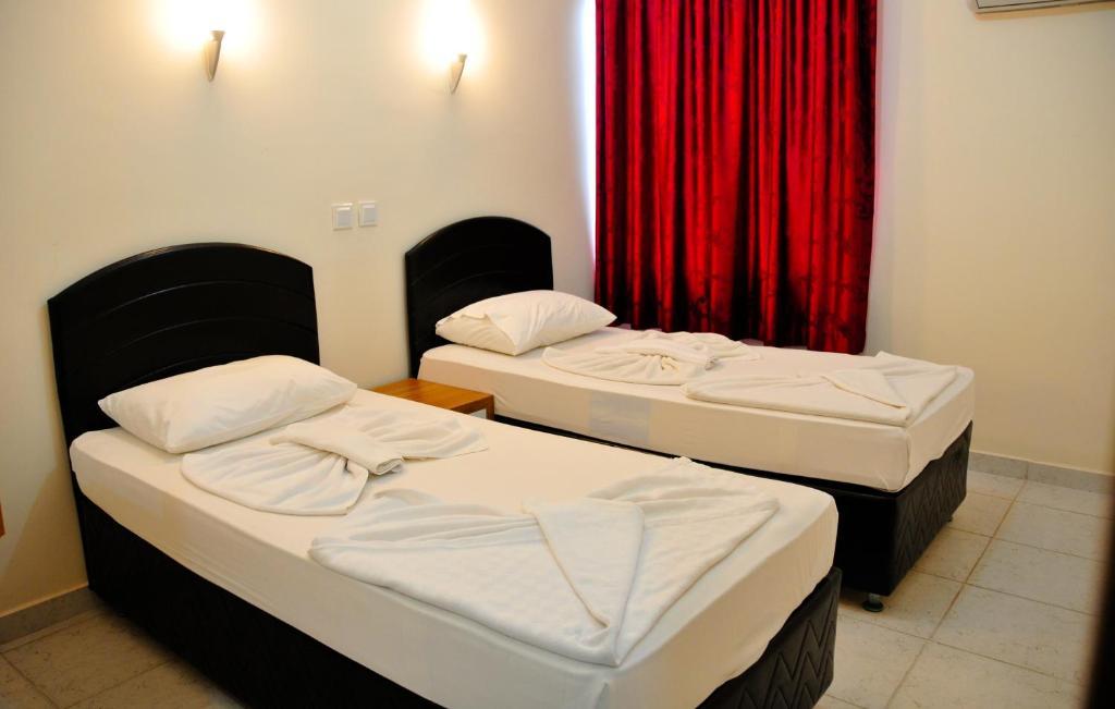 Aparthotel Mitos